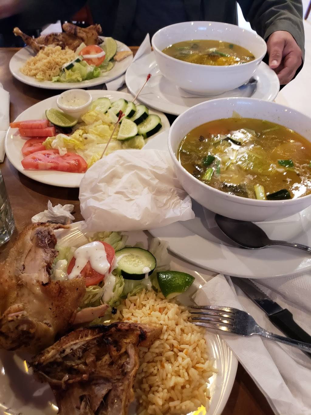 El Dorado Grill & Bar | restaurant | 22034 Shaw Rd, Sterling, VA 20164, USA | 5716655907 OR +1 571-665-5907