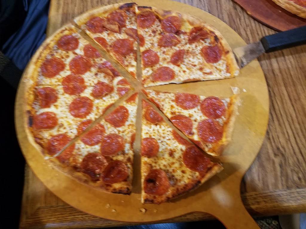 Pizza Hut | restaurant | 1230 N Valley Mills Dr, Waco, TX 76710, USA | 2547725555 OR +1 254-772-5555