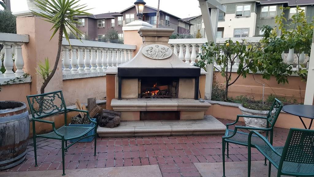 Olive Tree | restaurant | 221 Silverado Trail, Napa, CA 94559, USA | 7072527660 OR +1 707-252-7660