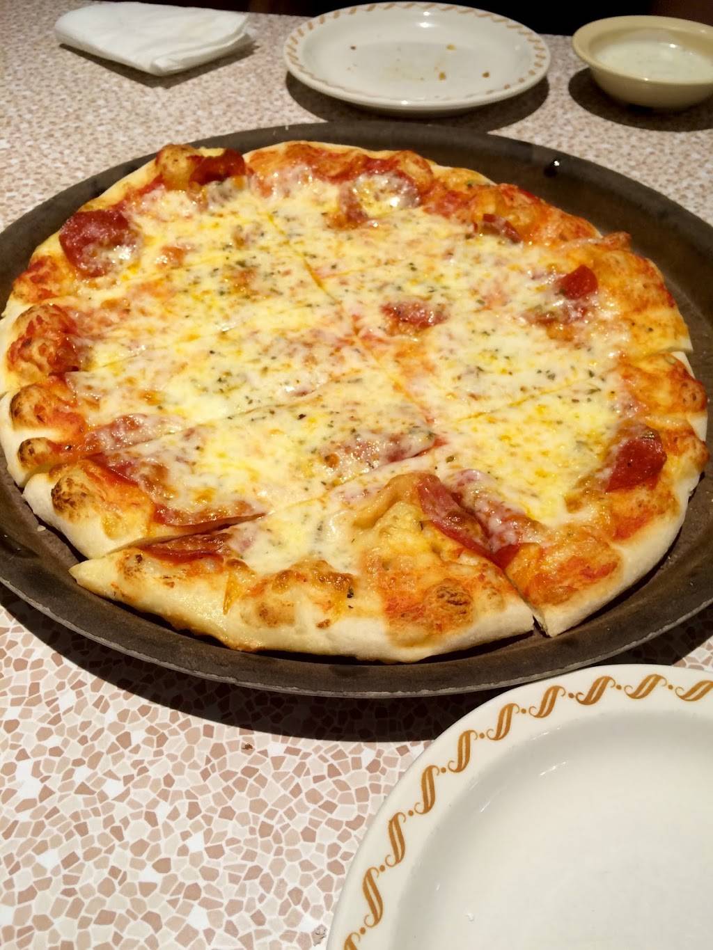 Brunos Pizza | restaurant | 1528 W Michigan Ave, Kalamazoo, MI 49006, USA | 2693493229 OR +1 269-349-3229