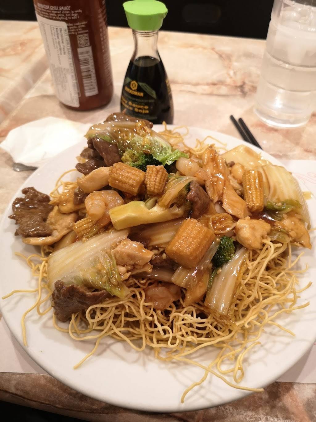 Soba & Sushi Bar | restaurant | 5227 Rue Sherbrooke Ouest, Montréal, QC H4A 1T7, Canada | 5144826883 OR +1 514-482-6883