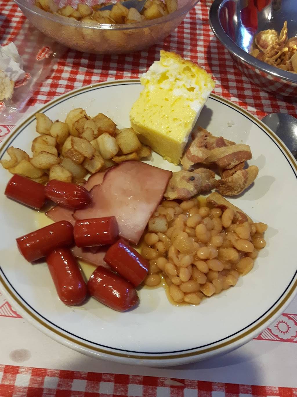 Cabane A Sucre De LErabliere | restaurant | 1443, ch de la Lièvre S, Mont-Laurier, QC J9L 3G3, Canada | 8196232176 OR +1 819-623-2176