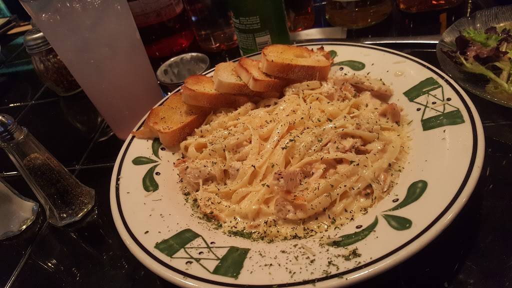 The Office an Italian Pub | restaurant | 5517, 960 Lake Arrowhead Rd, Myrtle Beach, SC 29572, USA | 8438399190 OR +1 843-839-9190