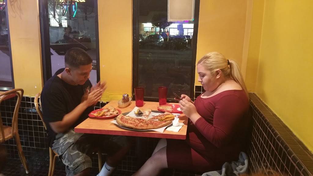 Cousimanos Pizza & Italian Deli | restaurant | 3843 Tweedy Blvd, South Gate, CA 90280, USA | 3235666118 OR +1 323-566-6118