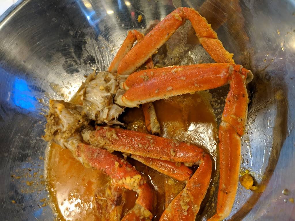 Kray Cray Cajun House | restaurant | 4160 S Sam Houston Pkwy W, Houston, TX 77053, USA | 7134139999 OR +1 713-413-9999