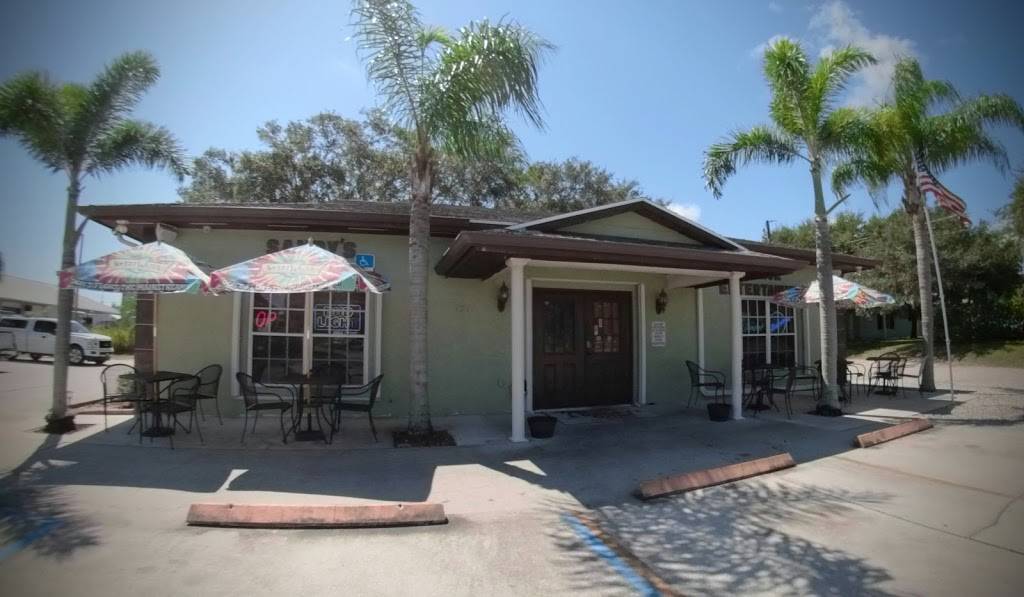 Sandys Grille | restaurant | 171 Sebastian Blvd, Sebastian, FL 32958, USA | 7725893666 OR +1 772-589-3666