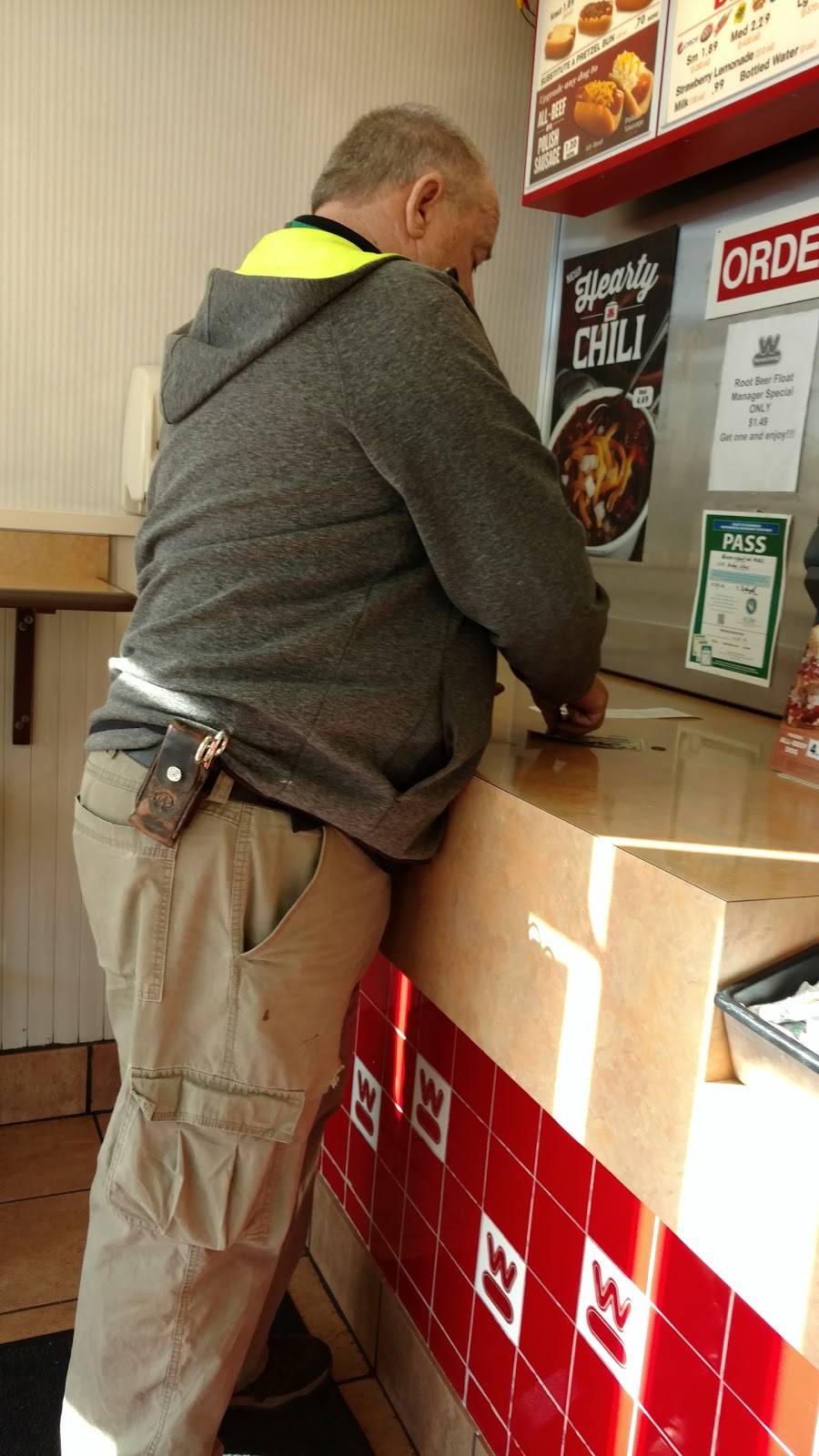 Wienerschnitzel | restaurant | 2737 Arden Way, Sacramento, CA 95825, USA | 9164888586 OR +1 916-488-8586