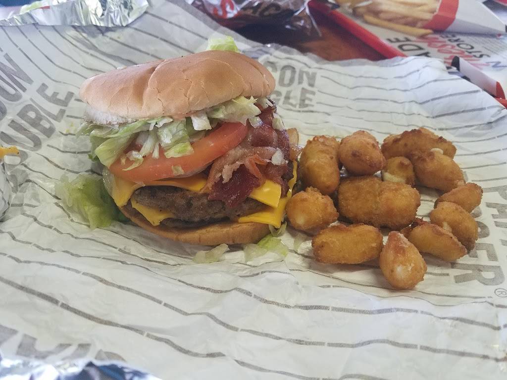 A&W Restaurant | restaurant | 420 N Kaweah Ave, Exeter, CA 93221, USA | 5595925700 OR +1 559-592-5700