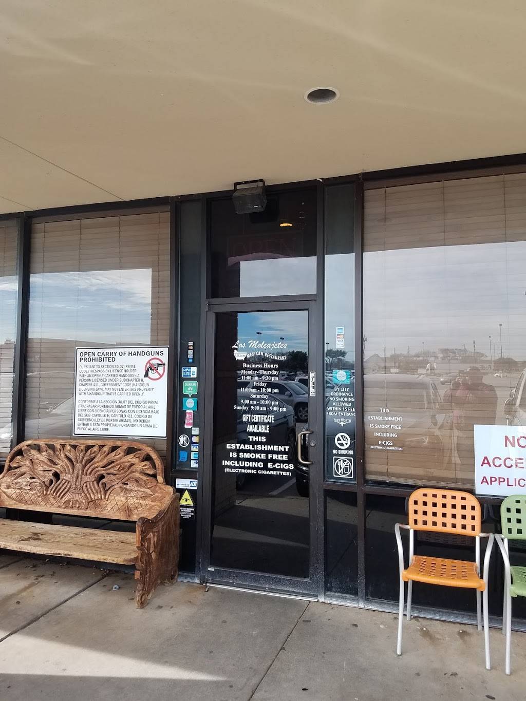 Los Molcajetes | restaurant | 4320 Western Center Blvd, Fort Worth, TX 76137, USA | 8173069000 OR +1 817-306-9000