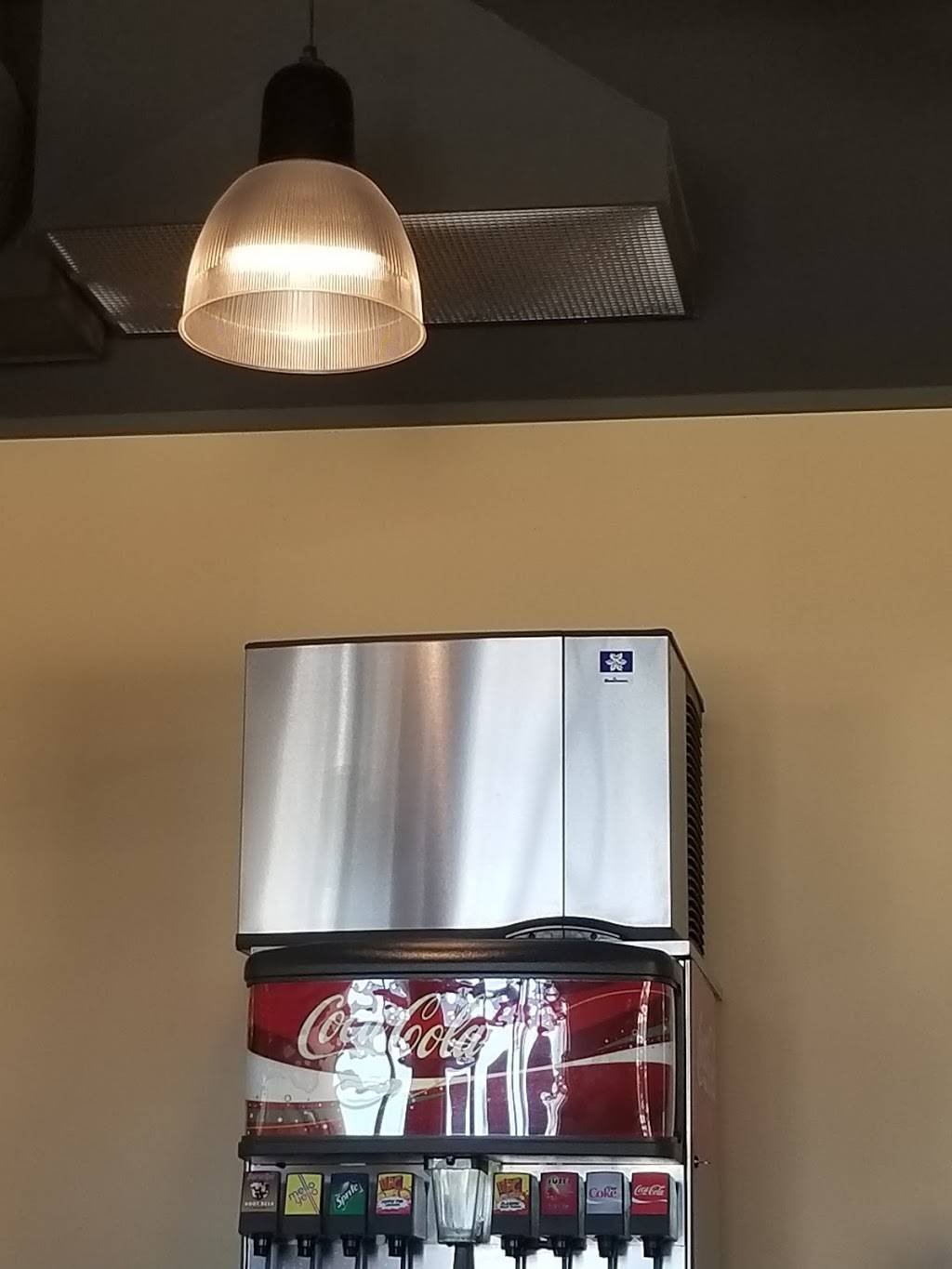 Cousins Subs | meal takeaway | 7700 S Lovers Lane Rd #160, Franklin, WI 53132, USA | 4144251310 OR +1 414-425-1310