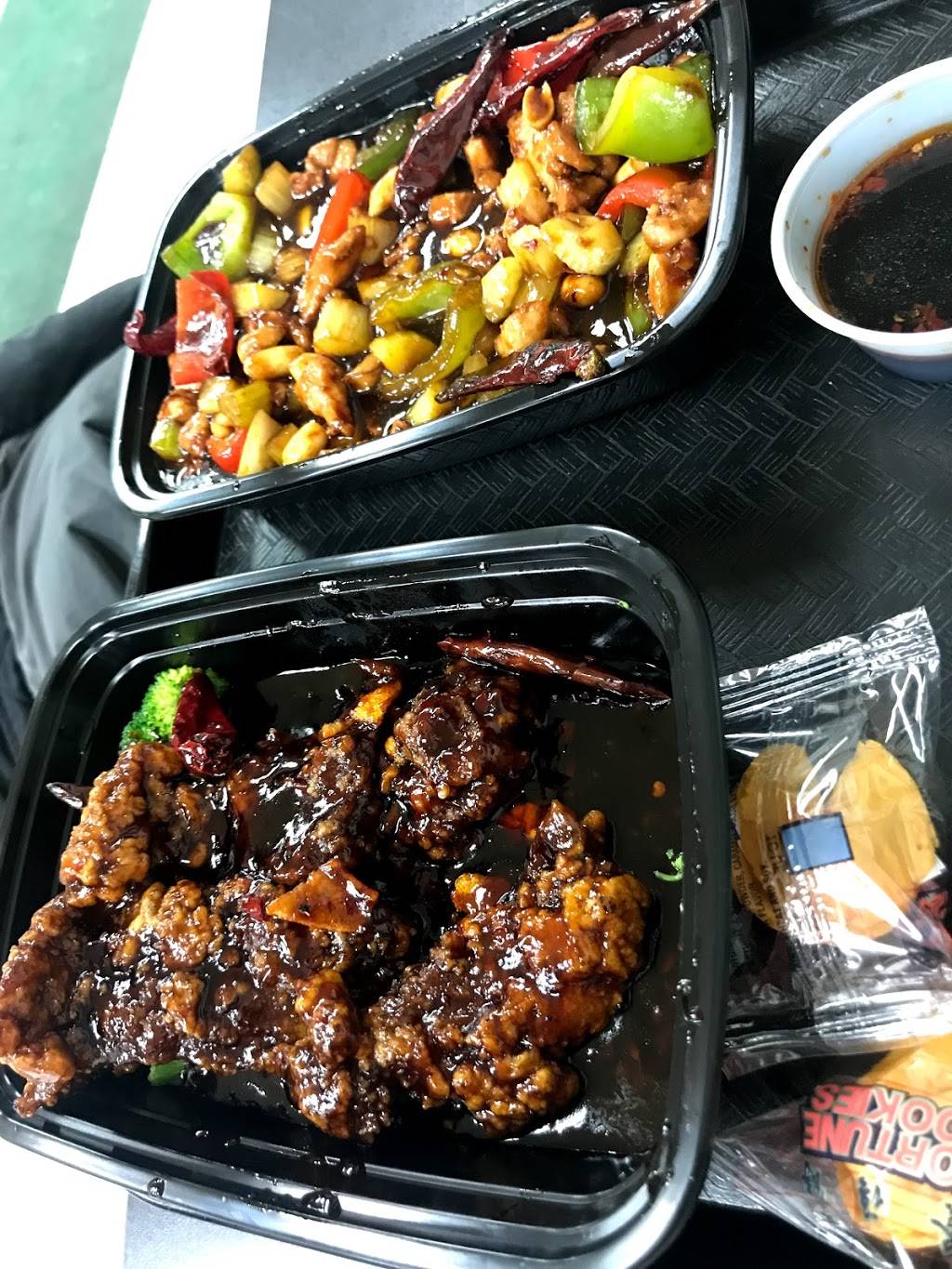 Dragon Star Chinese Restaurant | restaurant | 700 Washington St, Brookline, MA 02446, USA | 6172774888 OR +1 617-277-4888