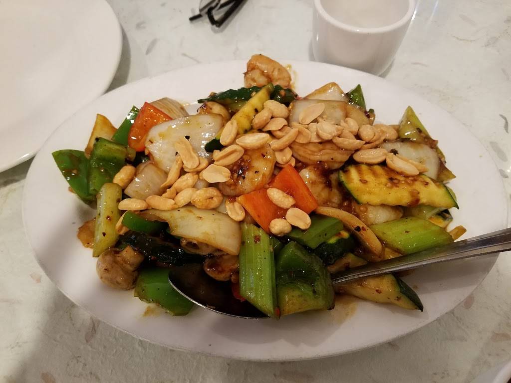 Changs Kitchen Restaurant | restaurant | 1030 Irving St, San Francisco, CA 94122, USA | 4157318110 OR +1 415-731-8110