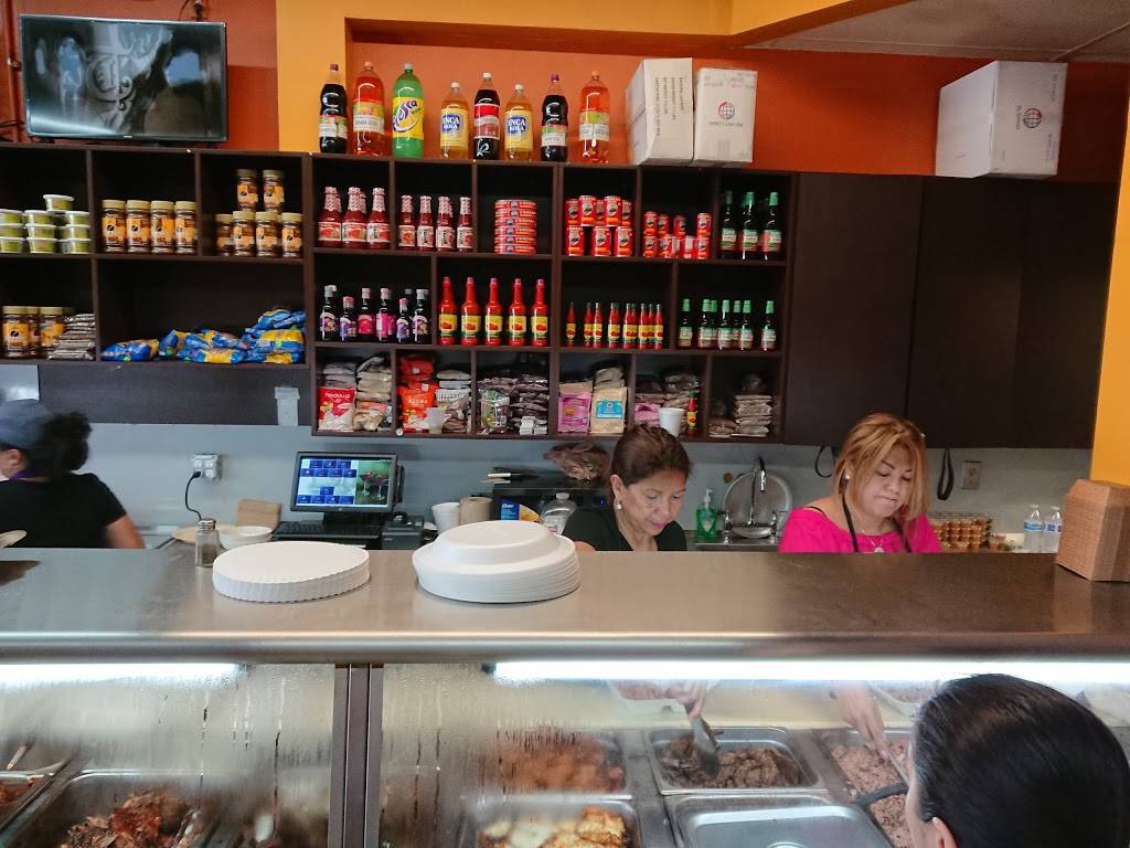 La Hormiga De Oro | restaurant | 18530 NW 67th Ave, Hialeah, FL 33015, USA | 3058193018 OR +1 305-819-3018