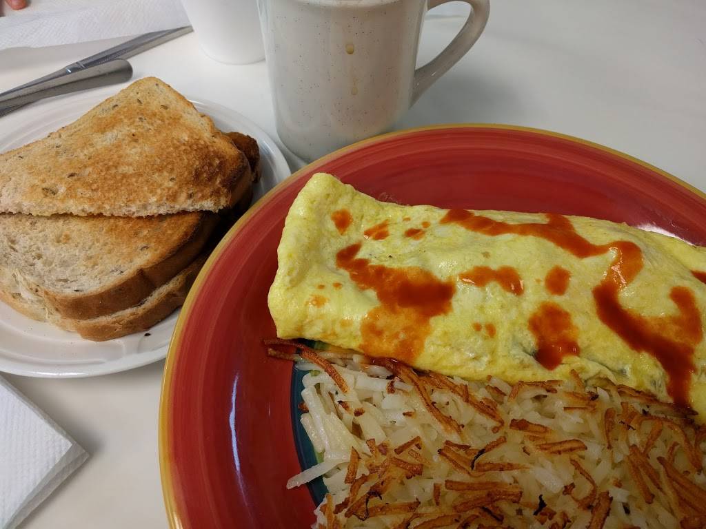 Good Eats Diner | restaurant | 6364, 1200 Deltona Blvd, Deltona, FL 32725, USA | 3865747477 OR +1 386-574-7477