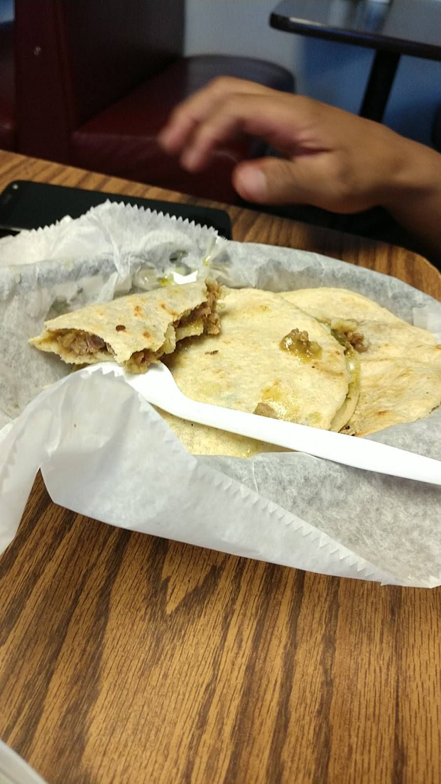 El Rancho Restaurant | restaurant | 1601 E Pawnee St, Wichita, KS 67211, USA | 3166861128 OR +1 316-686-1128