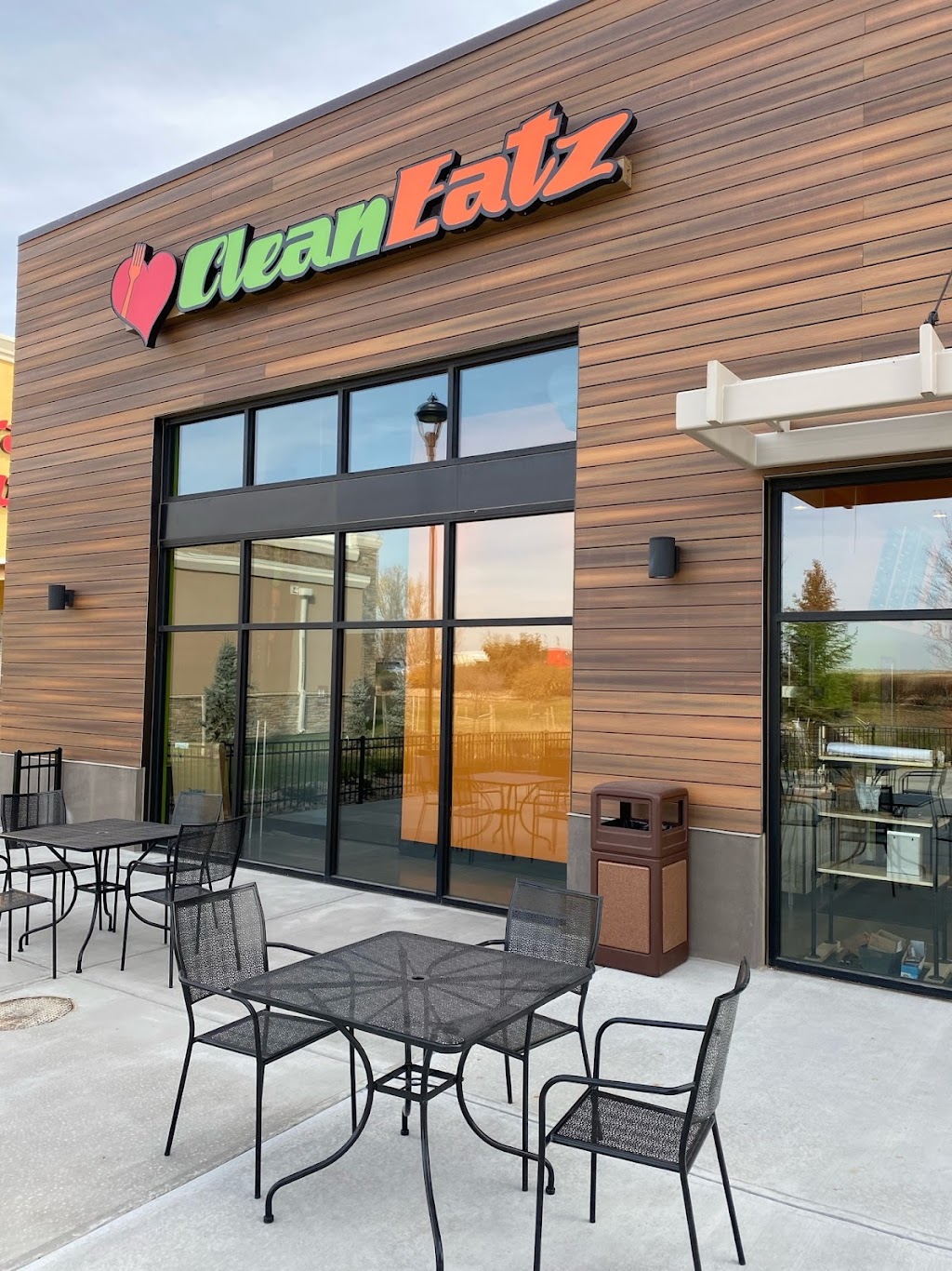 Clean Eatz | restaurant | 4838 Larimer Pkwy, Johnstown, CO 80534, USA | 9706693552 OR +1 970-669-3552