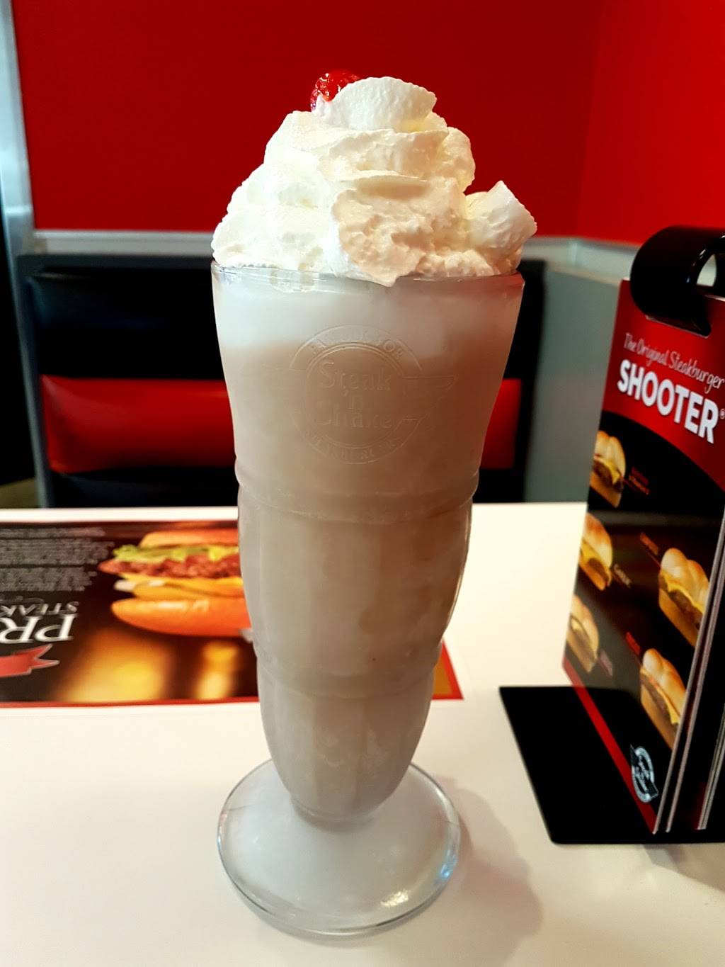Steak n Shake | restaurant | 677 Gravois Bluffs Blvd, Fenton, MO 63026, USA | 6363494538 OR +1 636-349-4538