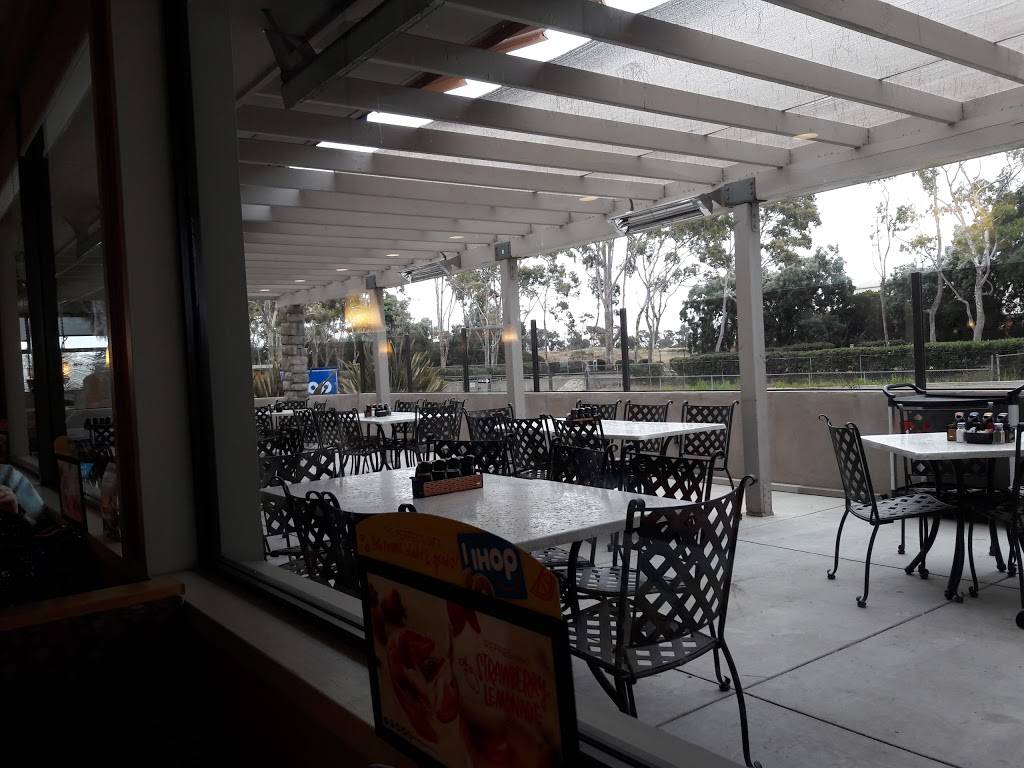 IHOP | restaurant | 747 W Channel Islands Blvd, Port Hueneme, CA 93041, USA | 8059849800 OR +1 805-984-9800