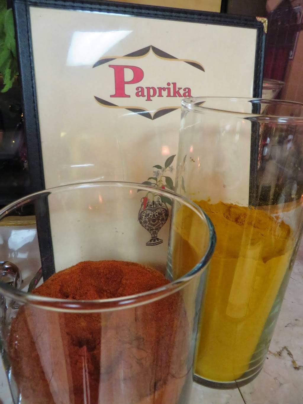 Paprika | restaurant | 2547 W Lawrence Ave, Chicago, IL 60625, USA | 7733384906 OR +1 773-338-4906