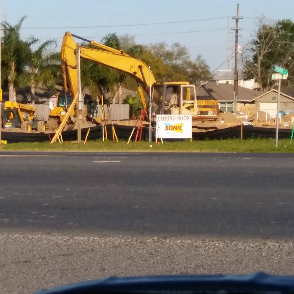 Wendys | restaurant | 3204 Paris Rd, Chalmette, LA 70043, USA | 5042787577 OR +1 504-278-7577