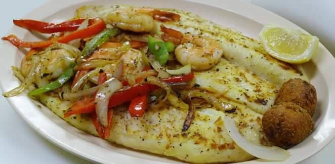 Sams Southern Eatery Austintown | restaurant | 4837 Mahoning Ave, Austintown, OH 44515, USA | 3309530067 OR +1 330-953-0067