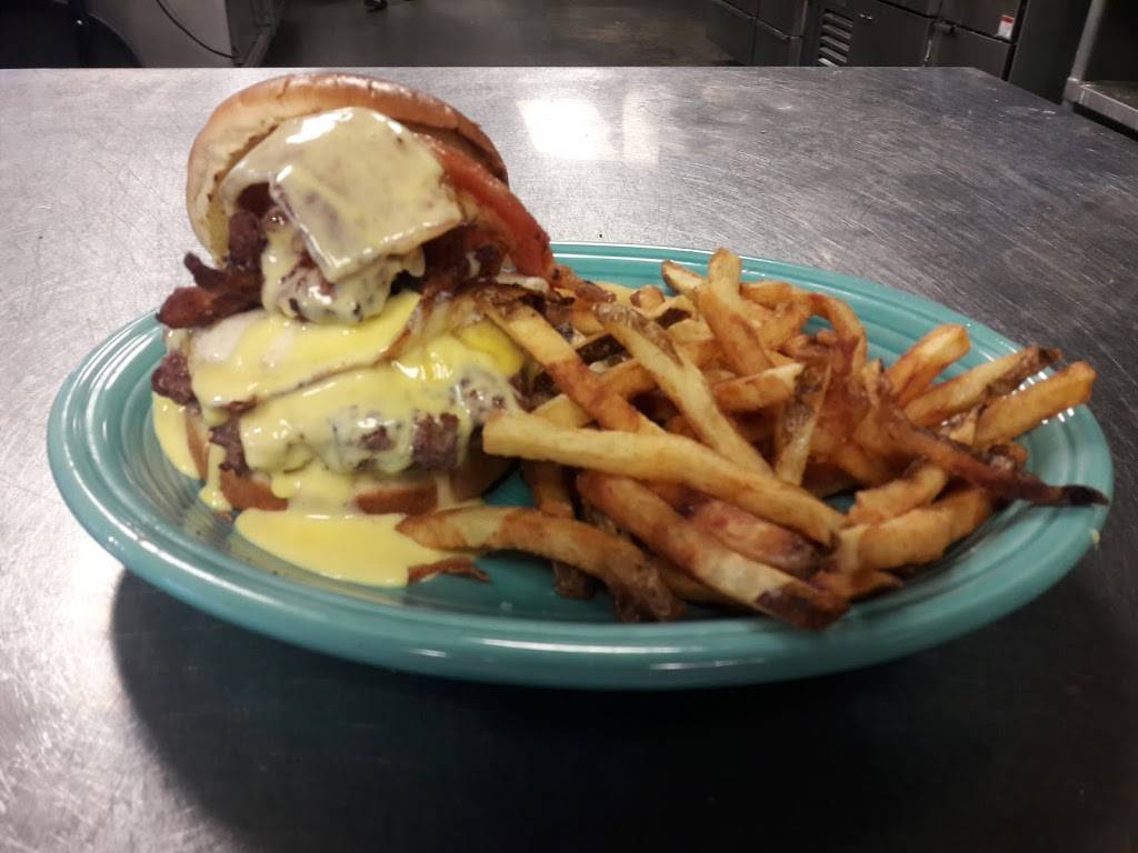 THE WILD GOOSE | restaurant | 4144 Erie St, Willoughby, OH 44094, USA | 4409516644 OR +1 440-951-6644