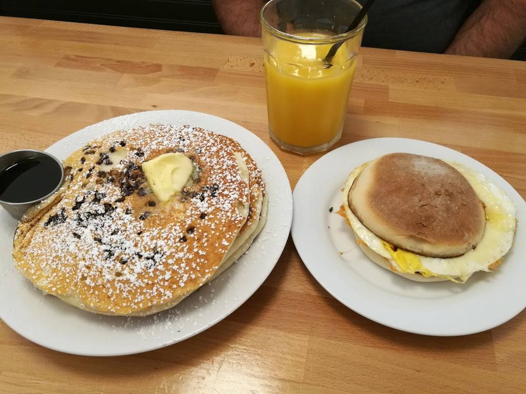 Excellent Breakfast | restaurant | 218 Harrisville Main St, Harrisville, RI 02830, USA | 4017107089 OR +1 401-710-7089