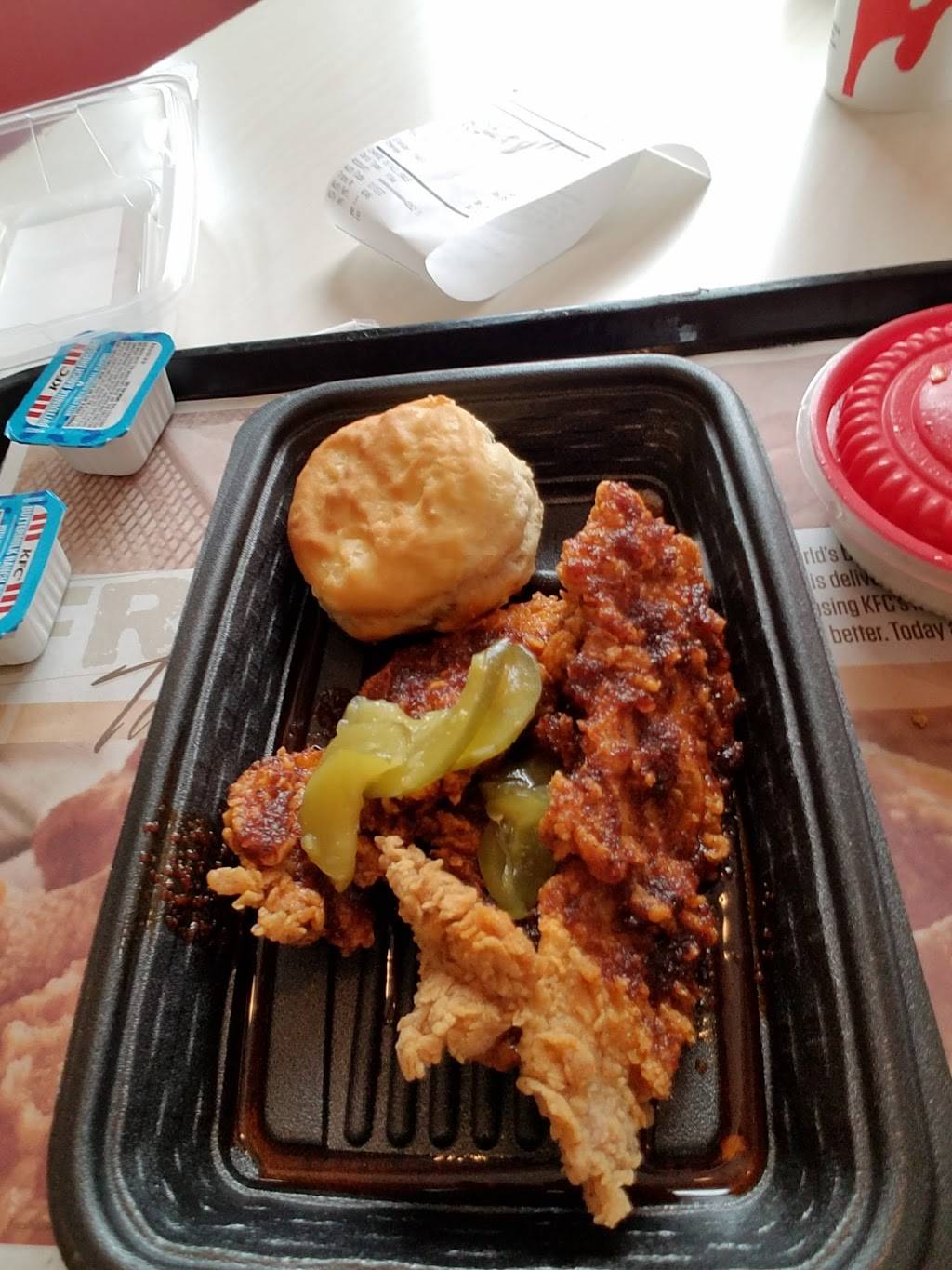 KFC | restaurant | 7276 103rd St, Jacksonville, FL 32210, USA | 9047729449 OR +1 904-772-9449