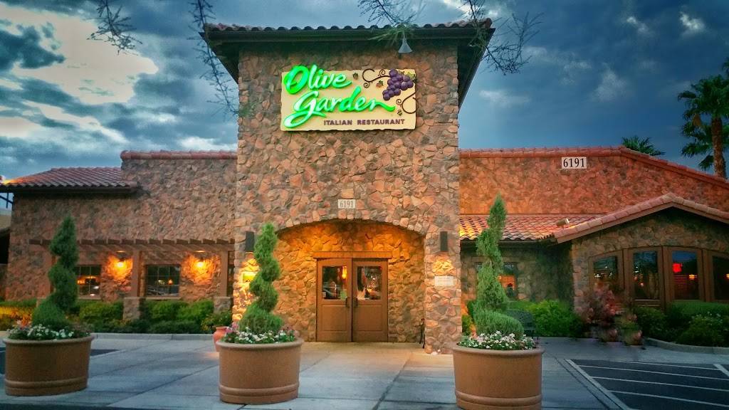 Olive Garden Italian Restaurant | meal takeaway | 6191 Centennial Center Blvd, Las Vegas, NV 89149, USA | 7026451557 OR +1 702-645-1557
