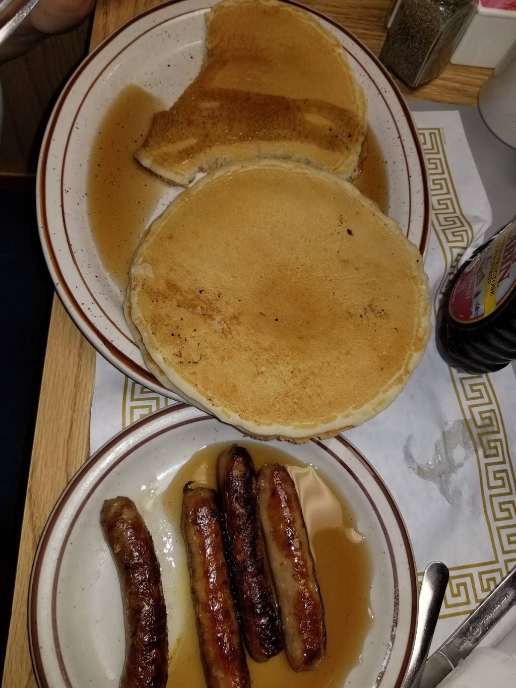 Lake Breeze Restaurant | restaurant | 35450 Jefferson Ave, Harrison Charter Township, MI 48045, USA | 5867911780 OR +1 586-791-1780