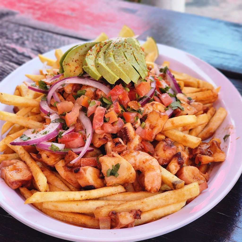 Ferchaladas birria y mariscos | restaurant | 2709 Imperial Ave, San Diego, CA 92102, USA | 6192305428 OR +1 619-230-5428