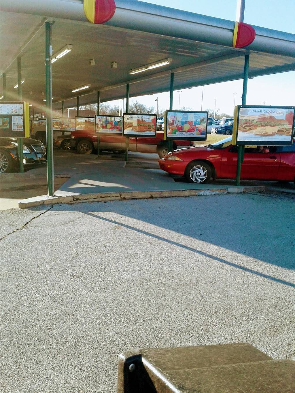 Sonic Drive-In | restaurant | 728 N Main St, Harrison, AR 72601, USA | 8707415300 OR +1 870-741-5300