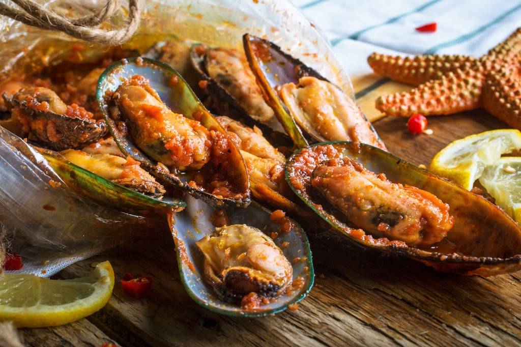 Boil Plus | restaurant | 815 Britannia Rd W unit 1, Mississauga, ON L5V 2X8, Canada | 9058121010 OR +1 905-812-1010