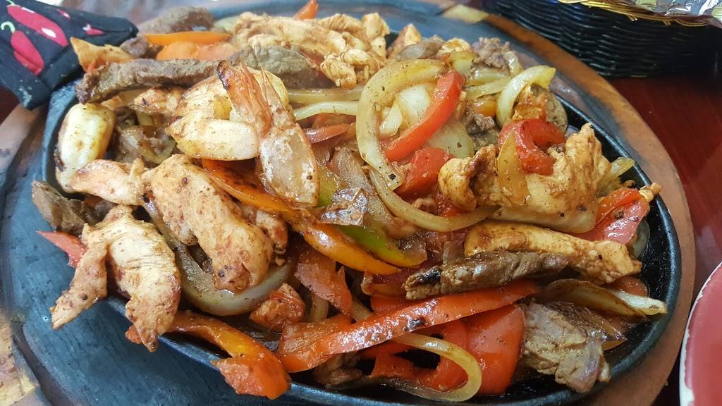 Cafe Latino | restaurant | 9785, Orlando, FL 32837, USA | 4078512393 OR +1 407-851-2393