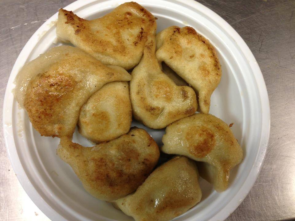 Mayflower Restaurant | restaurant | 414 S Military Ave, Green Bay, WI 54303, USA | 9204963083 OR +1 920-496-3083