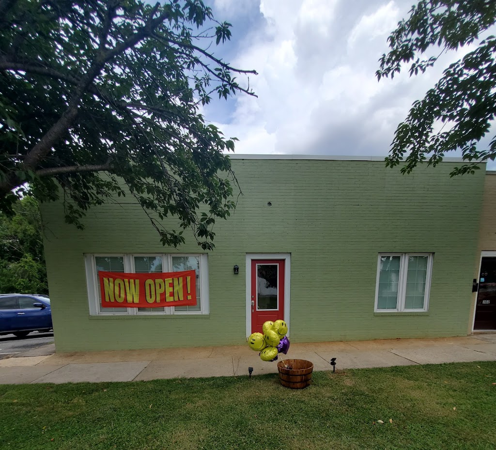 For the Love of Soul | restaurant | 300 Oakley Ave, Lynchburg, VA 24501, USA | 4344730866 OR +1 434-473-0866