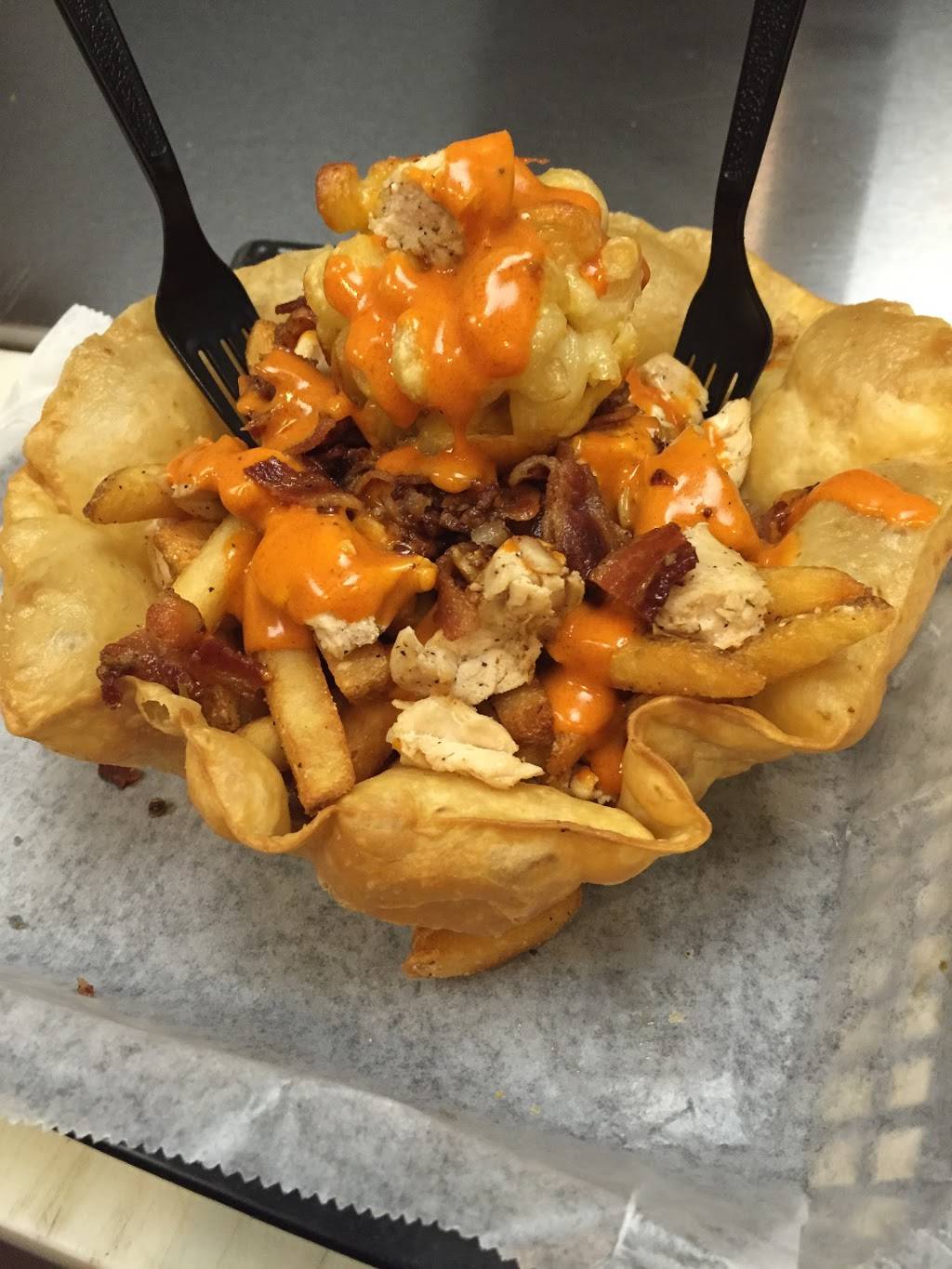 Hunts Annex Lounge | restaurant | 1311 MacDade Boulevard, Woodlyn, PA 19094, USA | 6108332344 OR +1 610-833-2344