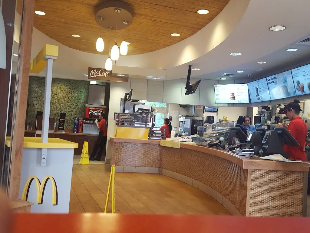 McDonalds | cafe | 10525 W Parmer Ln, Austin, TX 78717, USA | 5122482322 OR +1 512-248-2322