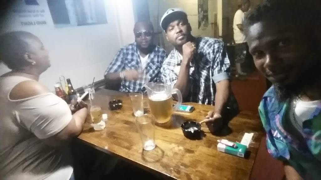 murphys law southern grill | restaurant | 3574 N Military Hwy, Norfolk, VA 23513, USA | 7578553500 OR +1 757-855-3500