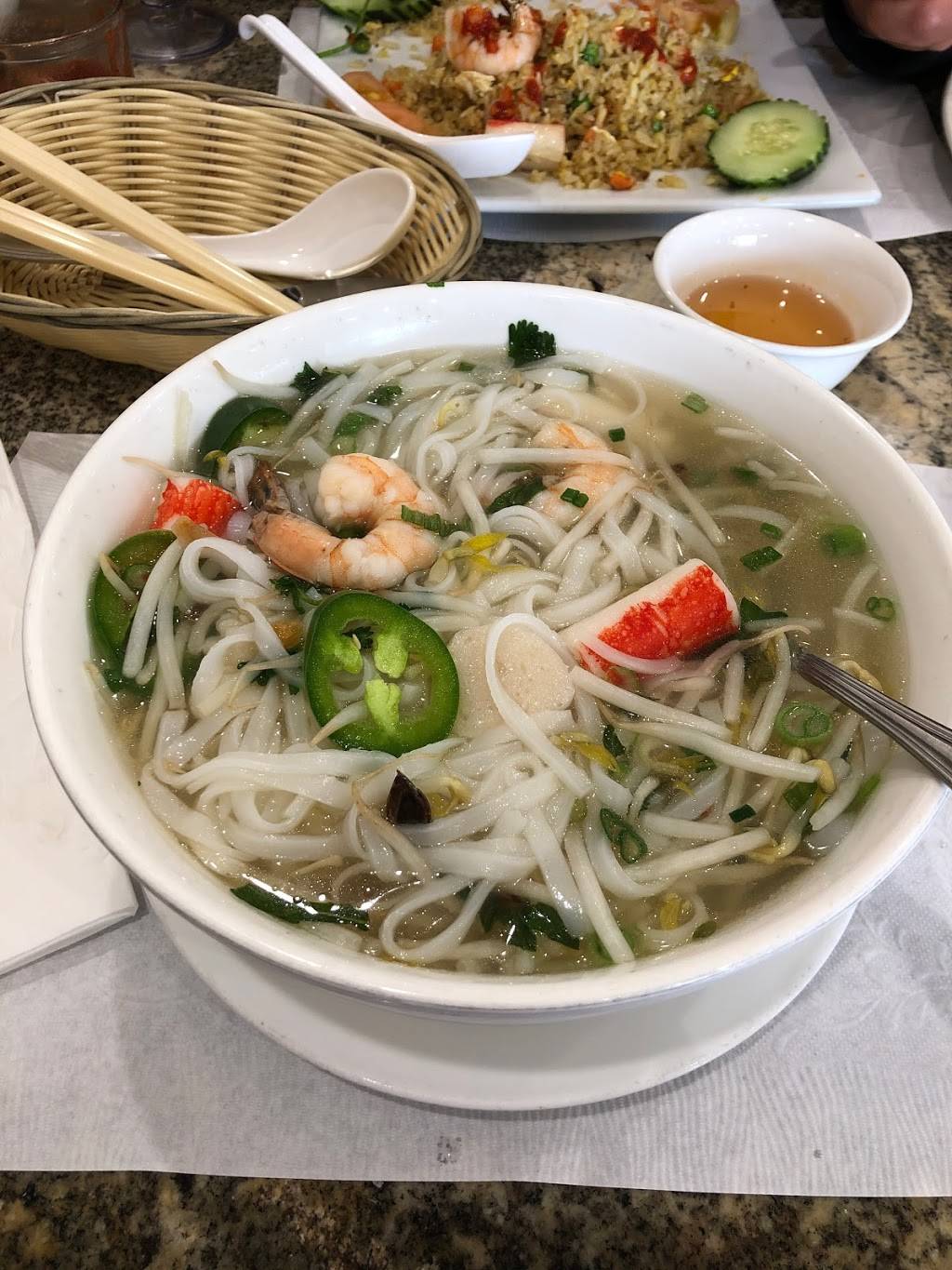 5 Stars Pho Restaurant | restaurant | 4950 La Sierra Ave, Riverside, CA 92505, USA | 9517720700 OR +1 951-772-0700