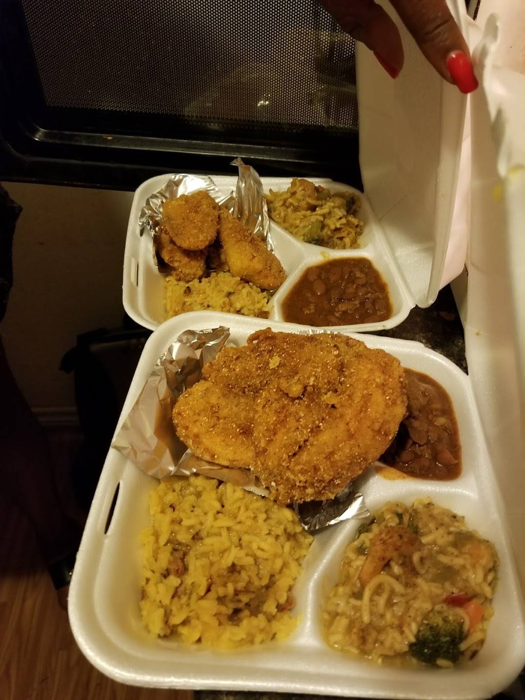 Sabrinas Kitchen | restaurant | 4606 S Lamar St, Dallas, TX 75215, USA | 4693991979 OR +1 469-399-1979