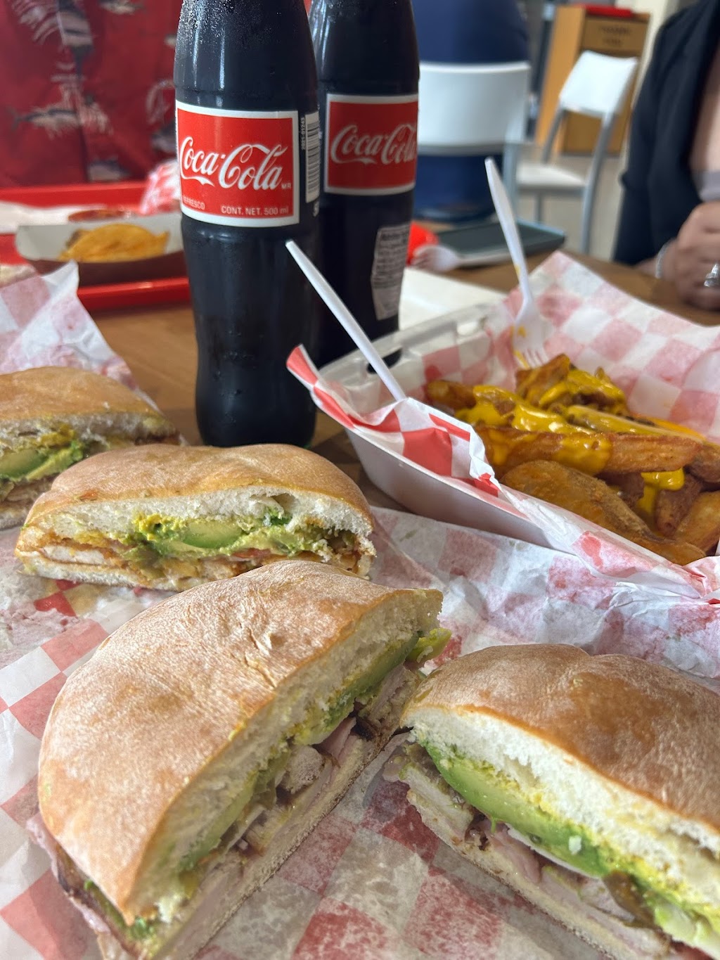 Tortas Parra USA | restaurant | 404 Arizona Ave, El Paso, TX 79902, USA | 9152170446 OR +1 915-217-0446