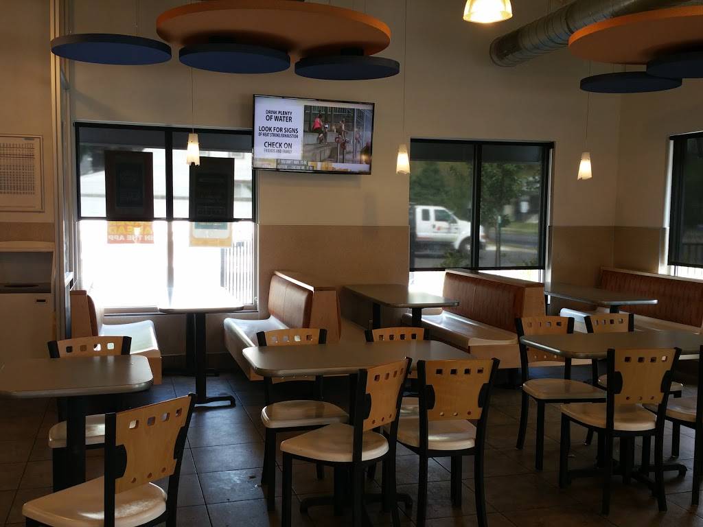 White Castle | restaurant | 1701 E Spring St, New Albany, IN 47150, USA | 8129457864 OR +1 812-945-7864