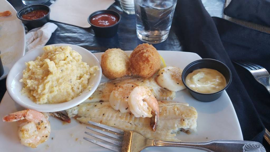 R.B.s Seafood Restaurant | restaurant | 97 Church St, Mt Pleasant, SC 29464, USA | 8438810466 OR +1 843-881-0466