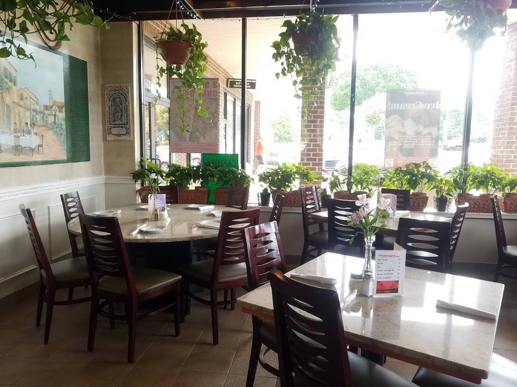 Luciano Italian Restaurant & Pizzeria | meal takeaway | 2946 g, Chain Bridge Rd, Oakton, VA 22124, USA | 7032811748 OR +1 703-281-1748