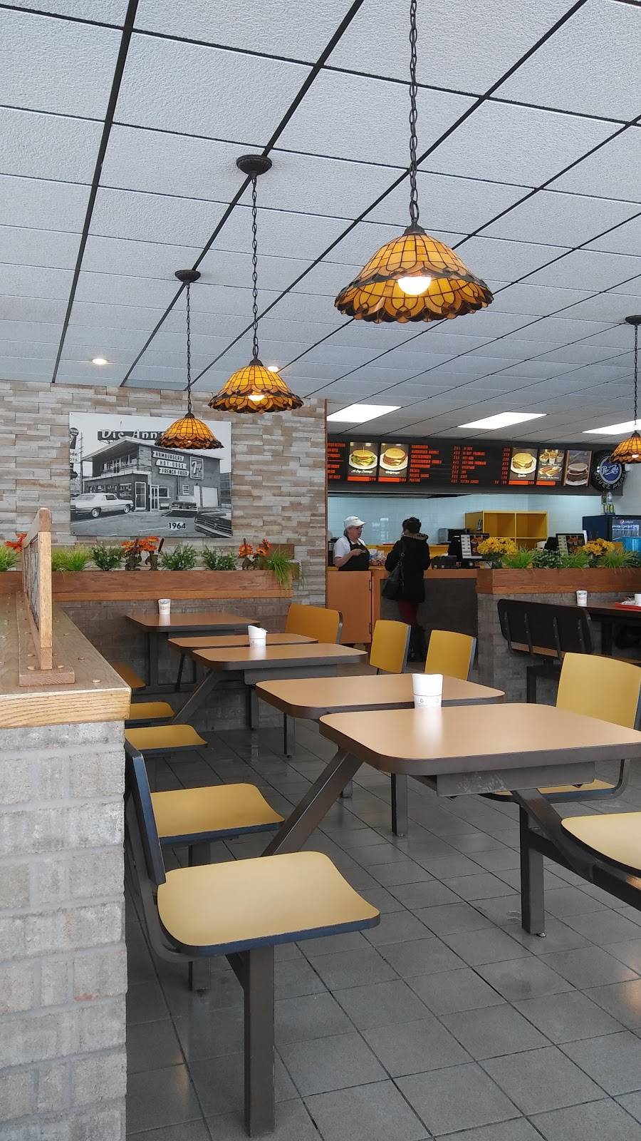 Dic Anns | restaurant | 355 Rue Notre-Dame, Repentigny, QC J6A 2S7, Canada | 8663422667 OR +1 866-342-2667