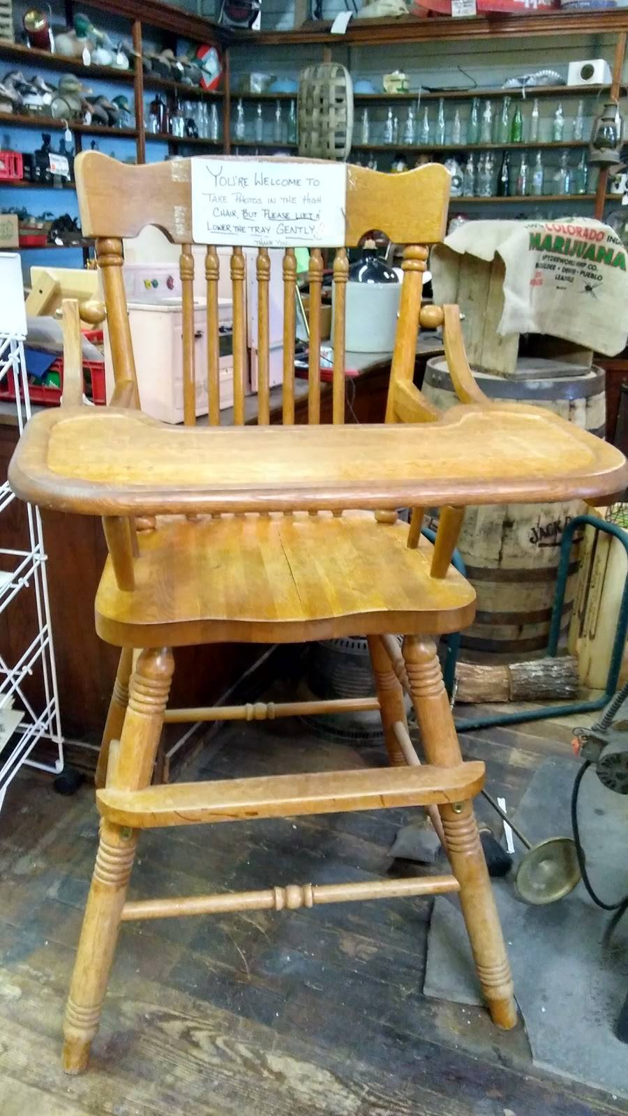 Cumberland Mountain General Store | restaurant | 6807 S York Hwy, Clarkrange, TN 38553, USA | 9318633880 OR +1 931-863-3880