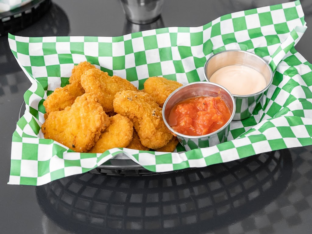 5:55 Burgers & Fries (HOLLYWOOD) | restaurant | 5652 Hollywood Blvd, Los Angeles, CA 90028, USA | 5623969555 OR +1 562-396-9555