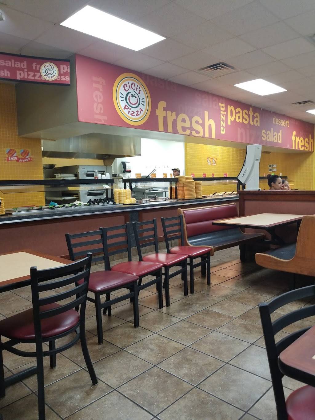 Cicis | restaurant | 750 Gulfgate Center Mall, Houston, TX 77087, USA | 7139237707 OR +1 713-923-7707