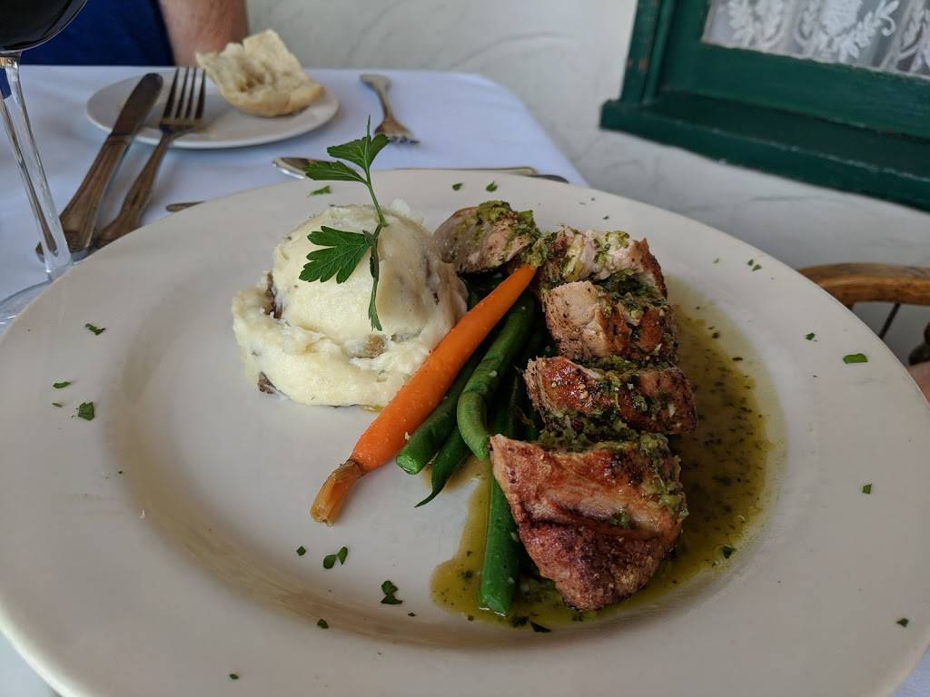 Inn at Tres Pinos | restaurant | 6991 Airline Hwy, Tres Pinos, CA 95075, USA | 8316283320 OR +1 831-628-3320